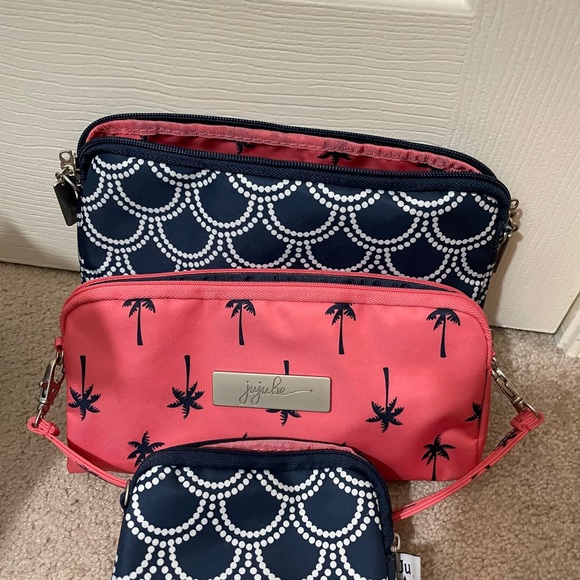 Ju-Ju-Be BFF diaper bag - Picture 6 of 6